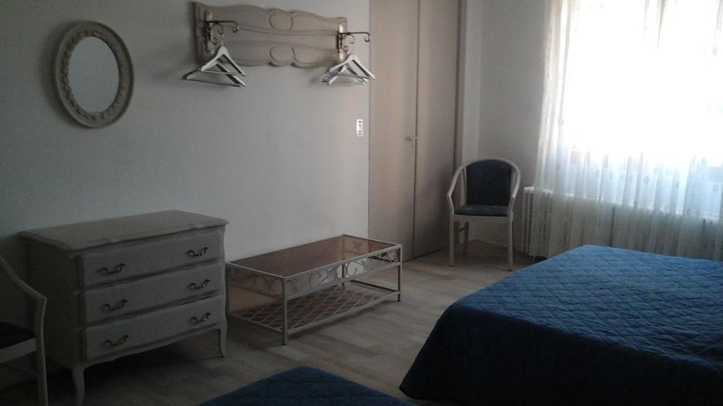 Le Presbytere Bed & Breakfast Rivesaltes Room photo